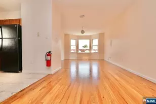 22 Wakeman Ave, Newark, NJ 07104 - Photo 4