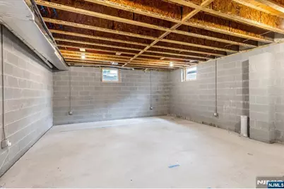 180 Terrace Avenue, Lodi, NJ 07644 - Photo 34