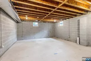 180 Terrace Ave, Lodi, NJ 07644 - Photo 34