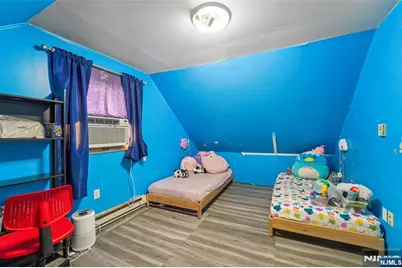 25 Clinton Park Drive, Bergenfield, NJ 07621 - Photo 16