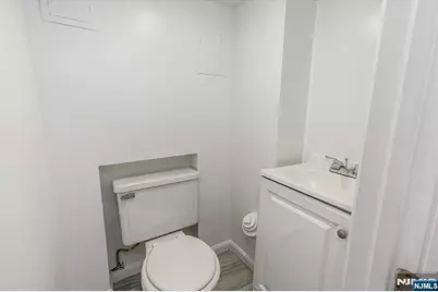 482 6th Avenue, Lyndhurst Township, NJ 07071 - Photo 24