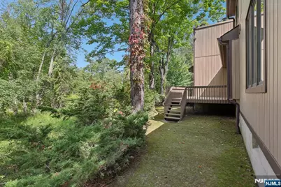 53 Ponds Circle, Wayne, NJ 07470 - Photo 42