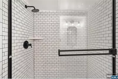 666 Tremont Court, Orange, NJ 07050 - Photo 34