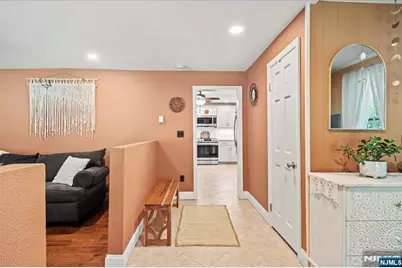 7 Laurel Avenue, Branchville, NJ 07826 - Photo 6