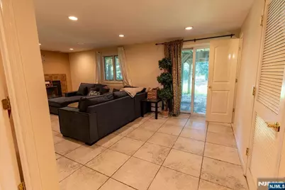 46 W William Street, Lincoln Park, NJ 07035 - Photo 22