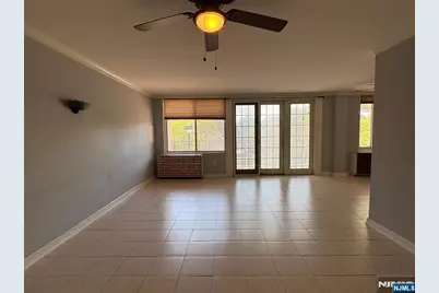 1 Wall Street 1F #1F, Fort Lee, NJ 07024 - Photo 8