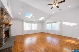 320-322 Dixon Ave, Paterson, NJ 07501 - Photo 2