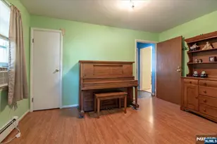 35 Smith Ave, Wanaque, NJ 07420 - Photo 16