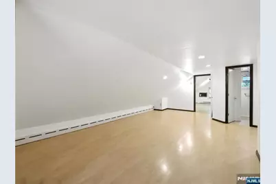 15 Old Rifle Camp Road, Woodland Park, NJ 07424 - Photo 18