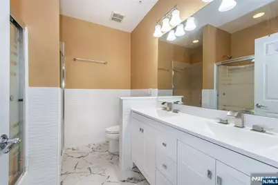 10 Aster, Garfield, NJ 07026 - Photo 20