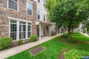 10 Aster, Garfield, NJ 07026 - Photo 2