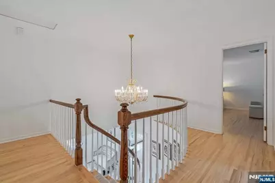 7 Lookout Point Trail, Totowa, NJ 07512 - Photo 22