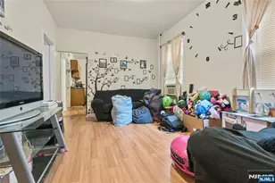 1063 Bond St, Elizabeth, NJ 07201 - Photo 2