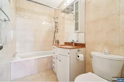 555 North Avenue 8-P #8-P, Fort Lee, NJ 07024 - Photo 16