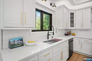 23 Brook Rd, Upper Saddle River, NJ 07458 - Photo 8