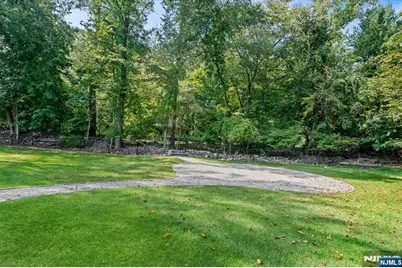 23 Brook Road, Upper Saddle River, NJ 07458 - Photo 6