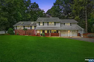 820 Clauss Ln, River Vale Township, NJ 07675 - Photo 2