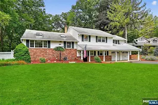 820 Clauss Ln, River Vale Township, NJ 07675 - Photo 4