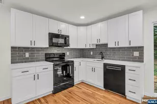 55 Orchard Dr, Vernon, NJ 07462 - Photo 6