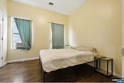 24-26 Willoughby Street, Newark, NJ 07112 - Photo 28