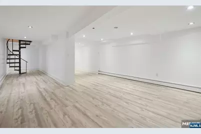 124 Mercer Street 2 #2, Jersey City, NJ 07302 - Photo 18