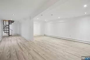 124 Mercer Street 2, Jersey City, NJ 07302 - Photo 18