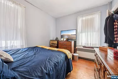 167 Vreeland Avenue, Bergenfield, NJ 07621 - Photo 8