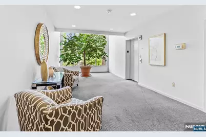 289 Valley Boulevard 1D #1D, Wood Ridge, NJ 07075 - Photo 20