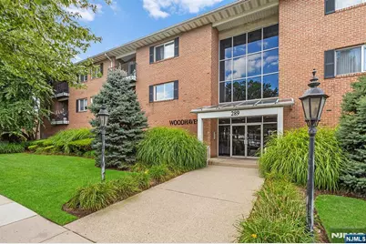 289 Valley Boulevard 1D #1D, Wood Ridge, NJ 07075 - Photo 1