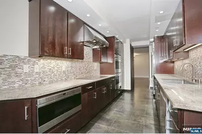 800 Palisade Avenue 401 #401, Fort Lee, NJ 07024 - Photo 10