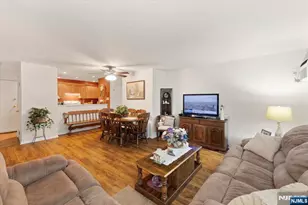 16 Elm Street 1, Bergenfield, NJ 07621 - Photo 10