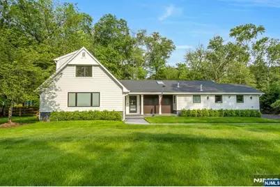 14 Rambling Brook Road, Upper Saddle River, NJ 07458 - Photo 2