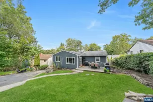 22 Bannehr St, Oakland, NJ 07436 - Photo 36