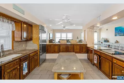 150 Sunset Lane, Brick, NJ 08738 - Photo 16