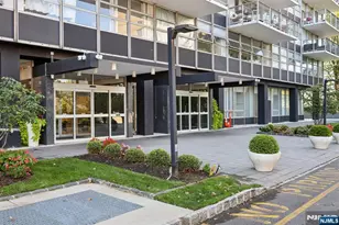 6050 Blvd East 8E, West New York, NJ 07093 - Photo 4