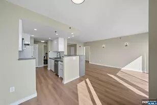 100 Old Palisade Road 3509, Fort Lee, NJ 07024 - Photo 10