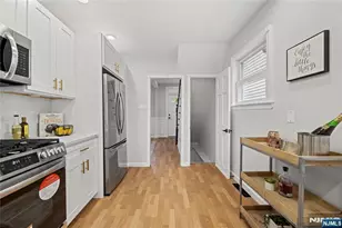 422 Davis Ave, Kearny, NJ 07032 - Photo 10