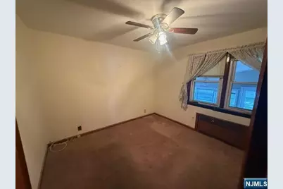 344 10th Street, Carlstadt, NJ 07072 - Photo 12