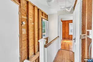 68-70 Richelieu Pl, Newark, NJ 07106 - Photo 20