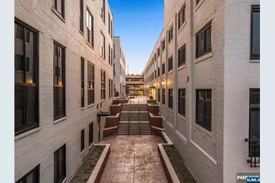 518 Gregory Avenue C402 #C402, Weehawken, NJ 07086 - Photo 42