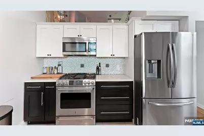 518 Gregory Avenue C402 #C402, Weehawken, NJ 07086 - Photo 24