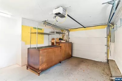 42 Meadow Lane, Bloomfield, NJ 07003 - Photo 22