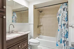 42 Meadow Ln, Bloomfield, NJ 07003 - Photo 14