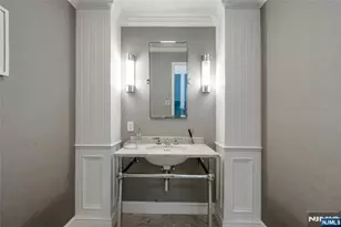 5 Leslie Pl, Tenafly, NJ 07670 - Photo 10