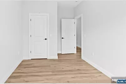 484 19th Street, Newark, NJ 07103 - Photo 22