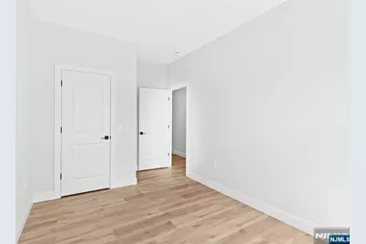 484 19th Street, Newark, NJ 07103 - Photo 12