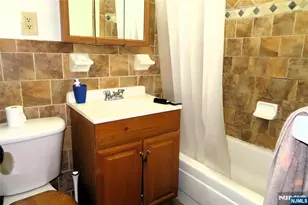 5-13 Ascension Street 1H, Passaic, NJ 07055 - Photo 10