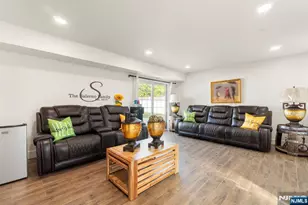 4 Hedgewood Rd, Howell Township, NJ 07731 - Photo 16