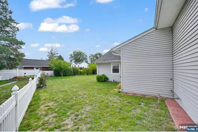 43 Hoffman Avenue, Rochelle Park Township, NJ 07662 - Photo 36