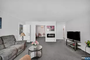 43 Hoffman Ave, Rochelle Park Township, NJ 07662 - Photo 10